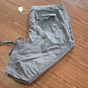 So Wear It Declare It Charcoal Capris